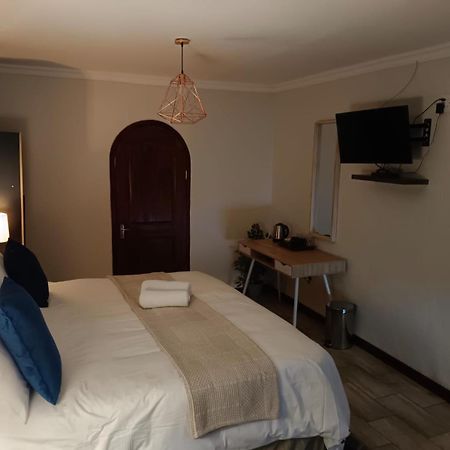 Airport Tower Lodge Kempton Park Kültér fotó